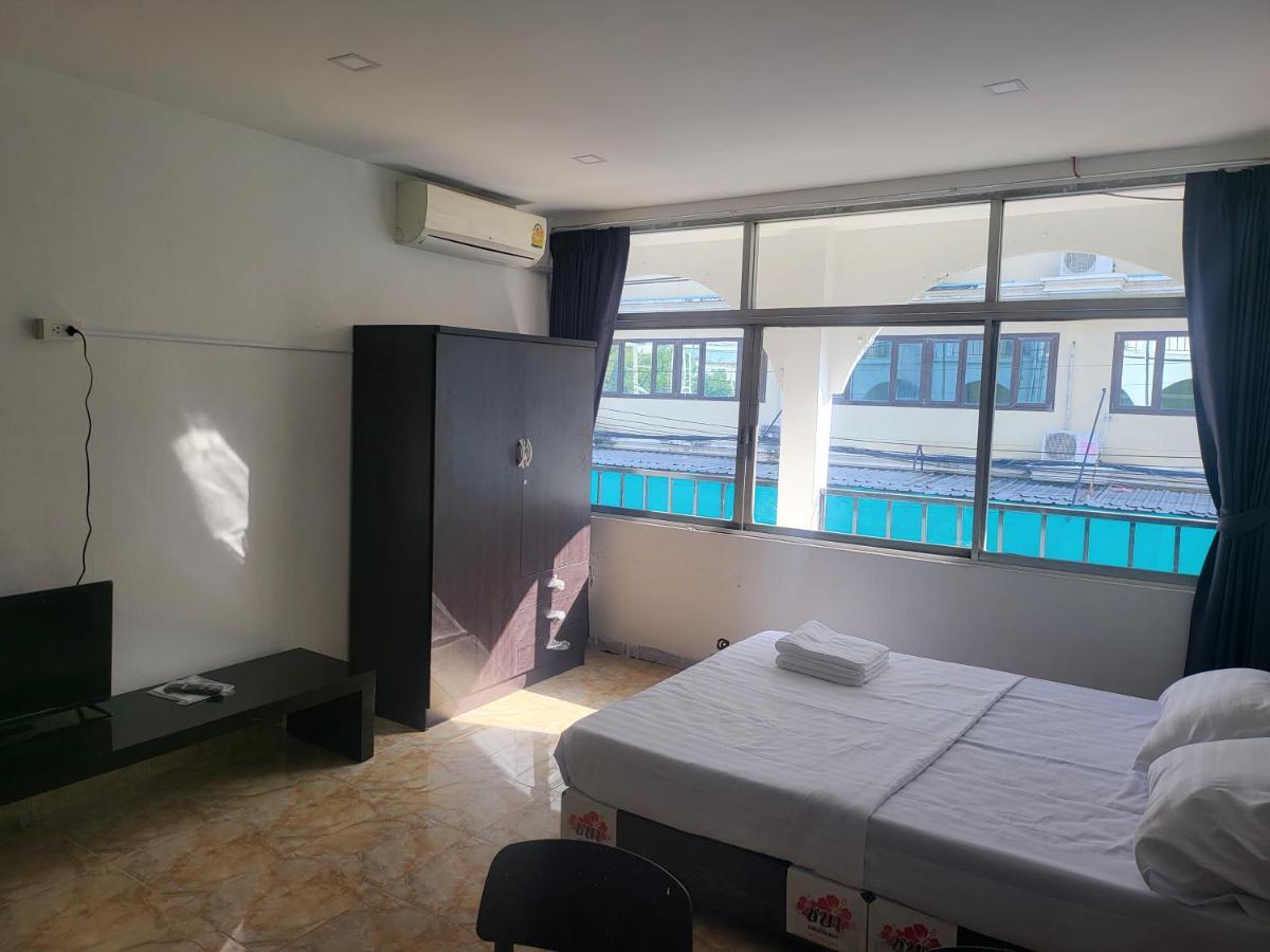 The Nest Aparthotel Pattaya Buitenkant foto